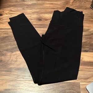 Wunder Under 28inch lululemon leggings